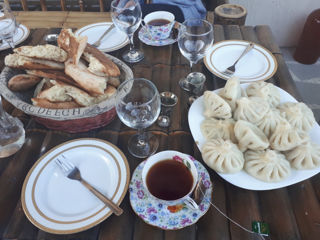 Gruziński chleb i chinkali - pierożki
