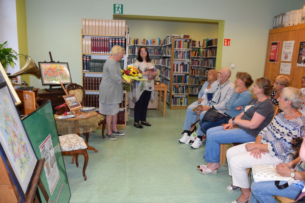 Spotkanie Dyskusyjnego Klubu Książki "Literiada" wokół książki Krystyny Adler "Słowa i obrazy" t. 4. 