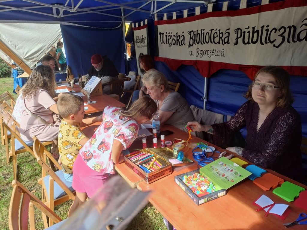 Jakuby 2025. Warsztaty dla uczestników Jakubów w Namiocie filozoficznym MBP.
