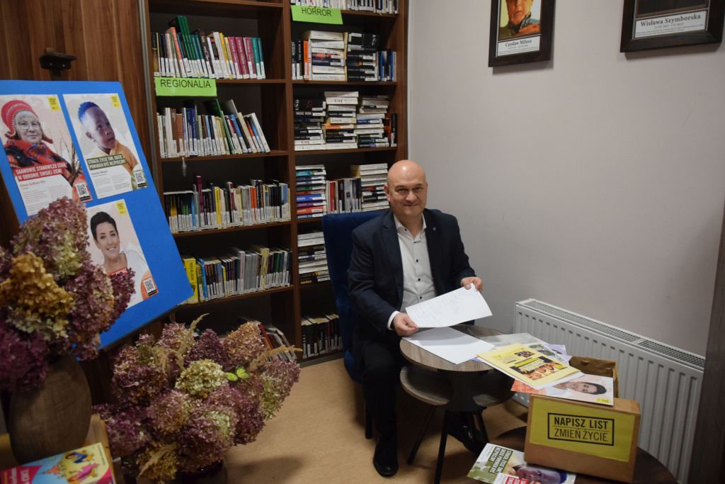 Pan Rafał Gronicz Burmistrz Miasta Zgorzelec. Zdjęcie jest odnośnikiem do wpisu "Listy zmieniające życie".