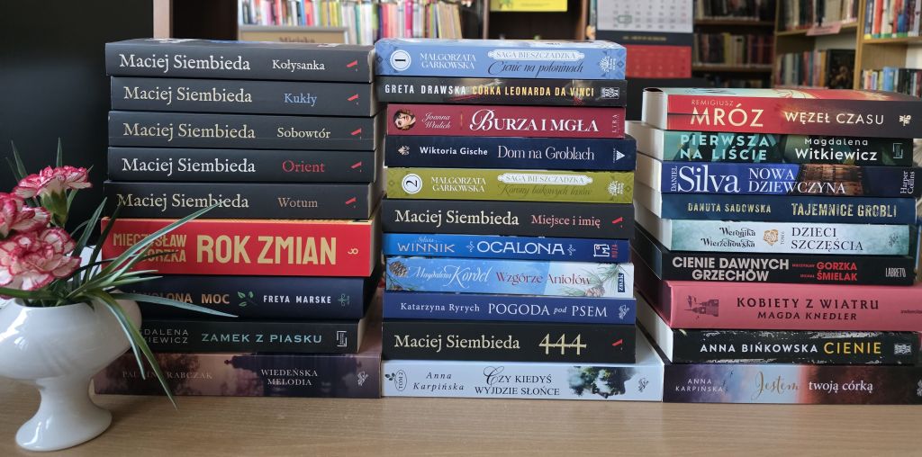 Wystawa książek zakupionych w&nbsp;styczniu do Filii nr 4 MBP w&nbsp;Zgorzelcu.