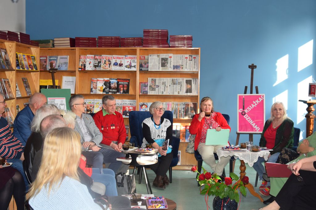Spotkanie Dyskusyjnego Klubu Książki "Literiada" w&nbsp;Czytelni MBP.