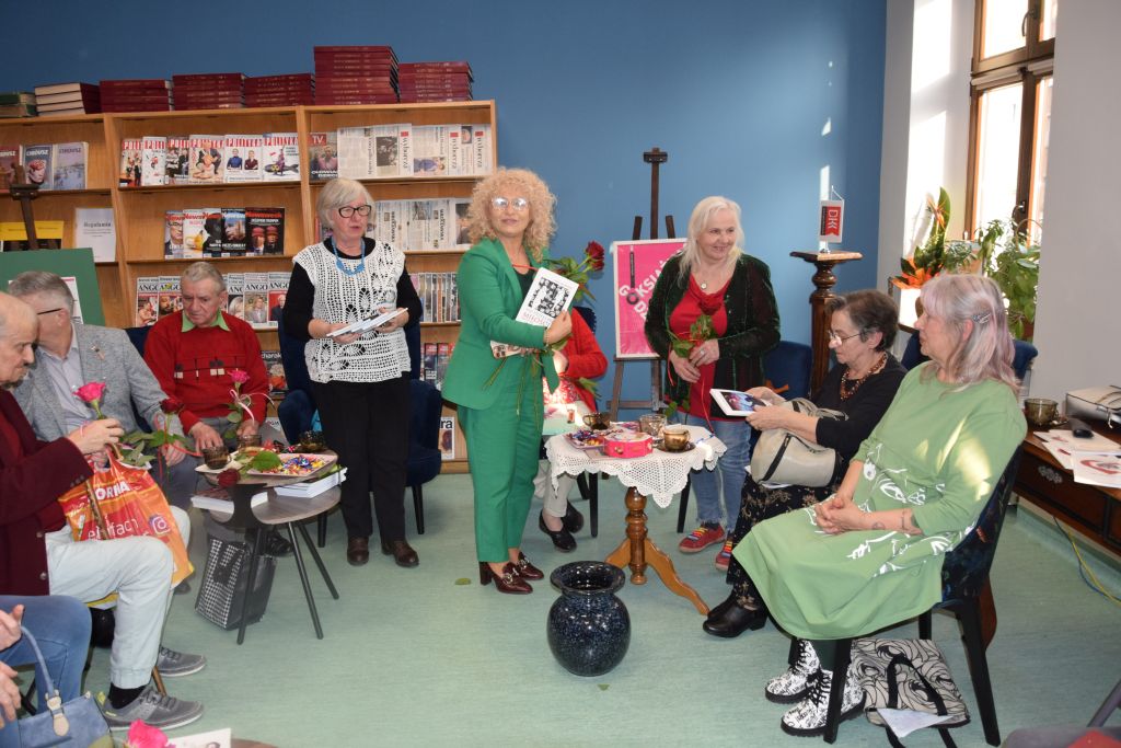 Spotkanie Dyskusyjnego Klubu Książki "Literiada" w&nbsp;Czytelni MBP.