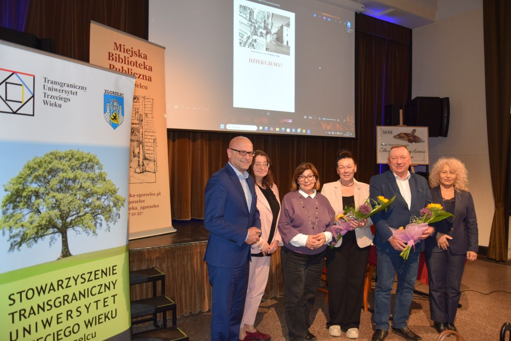 Spotkanie autorskie z regionalistami Beatą i Robertem Błażejczak. Spotkanie autorskie z regionalistami Beatą i Robertem Błażejczak.